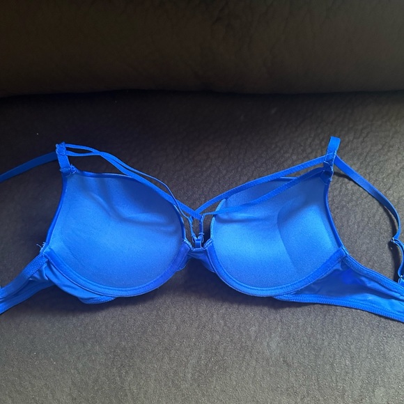 Padded push up bra - Picture 3 of 6